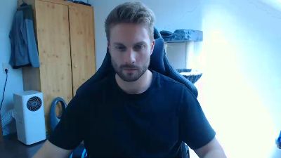 blueeyes839 webcam cam4 model stream image