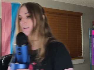 luluvaladon webcam camsoda model stream image