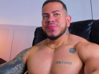 Adam Shilders webcam model stream image