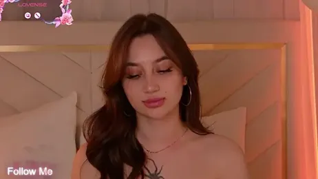 MaryReel webcam model stream image