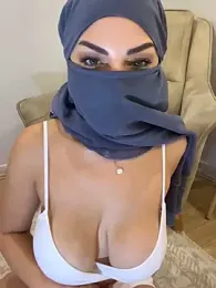 Amberonee31 webcam model stream image