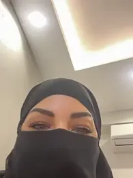 Amberonee31 webcam model stream image