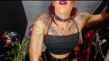 Kitie_Petarda webcam model stream image