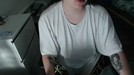 EvaMiron webcam model stream image