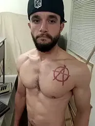 Paidbat webcam model stream image