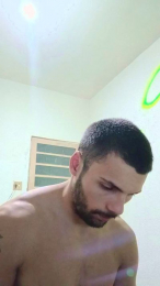 Zyonprive webcam model stream image