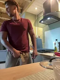 Axel_black10 webcam model stream image