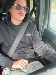 uncut_luke webcam model stream image