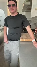 uncut_luke webcam model stream image