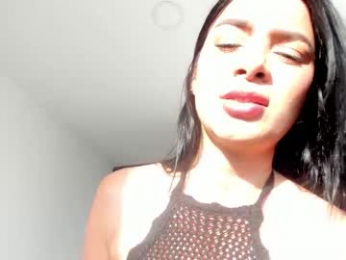 nicolemanson webcam model stream image