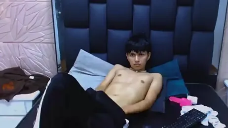 Mortelle_ webcam model stream image