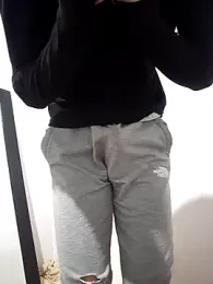 Aminosh webcam model stream image