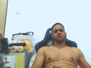 Amaranta Johns webcam model stream image