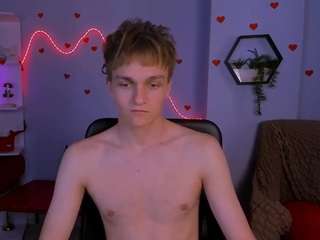 colin-storm webcam camsoda model stream image