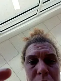 sarahkat86 webcam model stream image