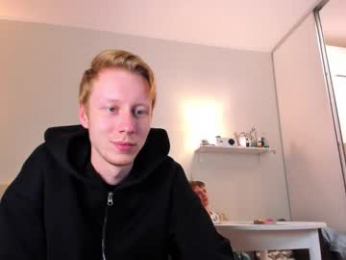 omg_pie webcam model stream image