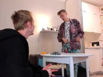 omg_pie webcam model stream image