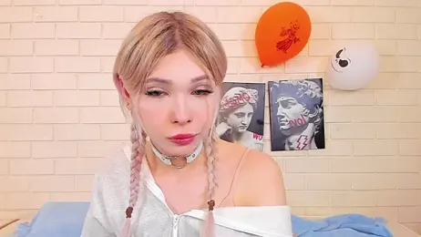 Blondy_Fina webcam model stream image