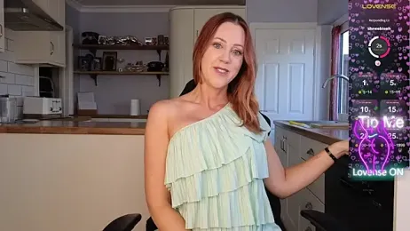 stripmequick webcam model stream image