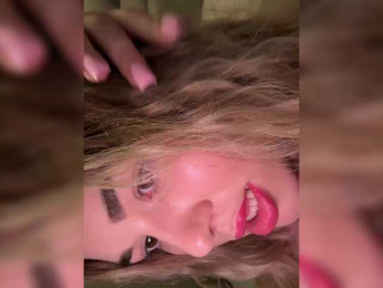 KateMid webcam model stream image