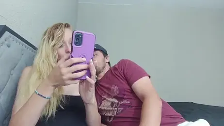 Lola_BugsBunny webcam model stream image