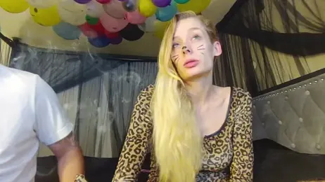 Lola_BugsBunny webcam model stream image