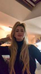 NyxBaroness webcam model stream image