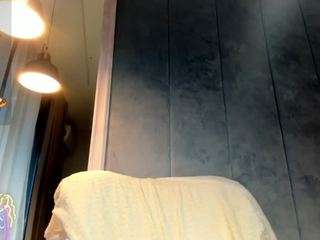 sassyt33n webcam model stream image