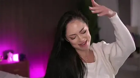 ChloeDevine webcam model stream image