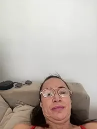 BurryEarmark webcam stripchat model stream image