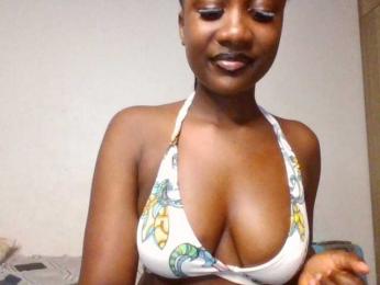 Flirtyarrya webcam model stream image