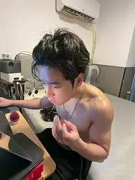 SYT_SGe webcam model stream image