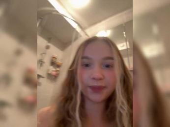 MimiMila webcam bongacams model stream image