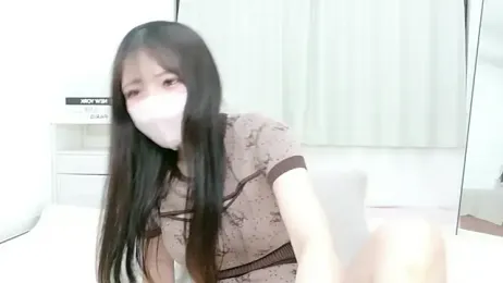 yuinachan_v webcam model stream image