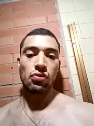 Suggarwhite18CM webcam model stream image