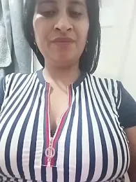 SofiaMendez1_ webcam model stream image