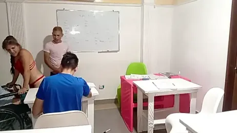 algmoon webcam stripchat model stream image