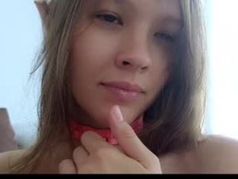 _demi_dee_ webcam model stream image