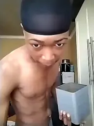 Theestallion222 webcam model stream image
