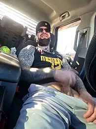 Beardedtattood webcam model stream image