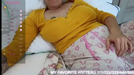 Claraxxxxx webcam model stream image