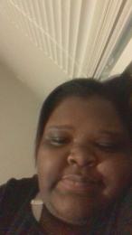 FABAREBIGGIRLS2 webcam model stream image