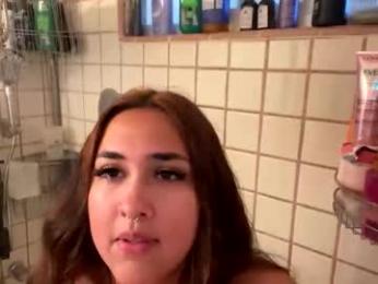nikkinotnicki00 webcam model stream image