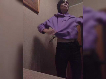 Hellenalonenochka webcam model stream image