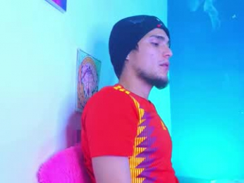 holy_taby_ webcam model stream image