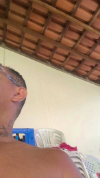 Juninho22cm webcam model stream image