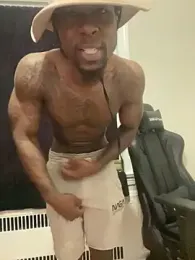 MandingoMoney webcam stripchat model stream image