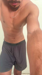 Mlkhot06 webcam model stream image