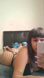 Denucrazy webcam model stream image