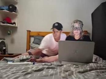 mikeundies webcam chaturbate model stream image